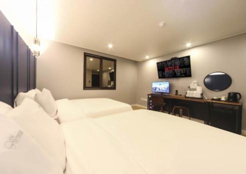 The Stone Bridge Hotel Sasang Busan Ngoại thất bức ảnh