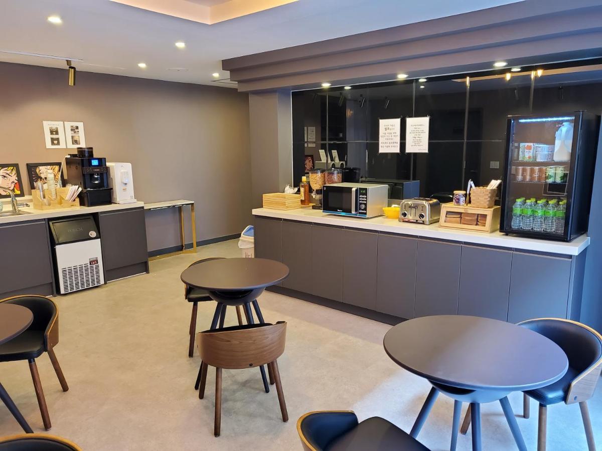 The Stone Bridge Hotel Sasang Busan Ngoại thất bức ảnh